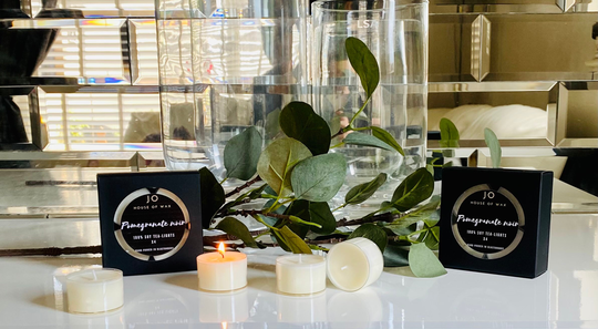 Tea-Lights Gift Box Of Four Organic Soy, Pomegranate Noir Tea Lights Up To 24 Hrs Burn Time in Total, Suitable For Vegans, Highly Fragranced