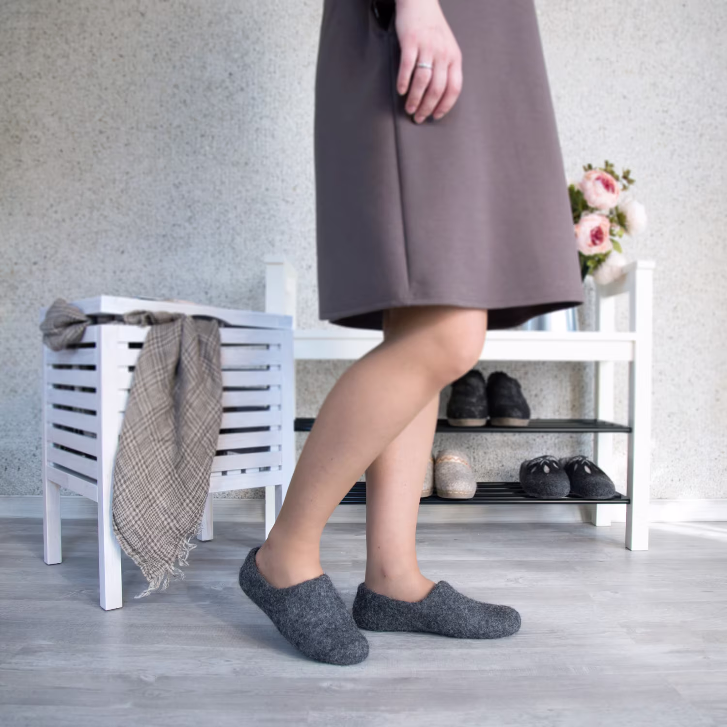 Felt Slippers Dark Gray Organic Wool No Dye