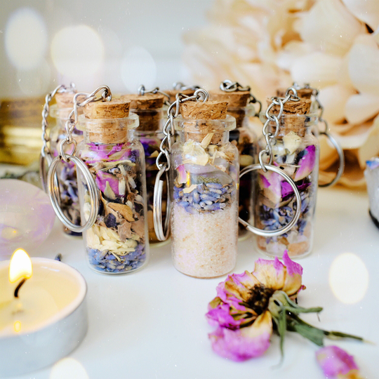 Spell Jars Keychains | Decorative Dried Flowers Crystals & Herbs Bottles Tiny Botanical Spell Jars Keychains Witchcraft