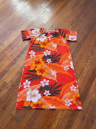 60S Hawaiian Hibiscus Polyester Dress