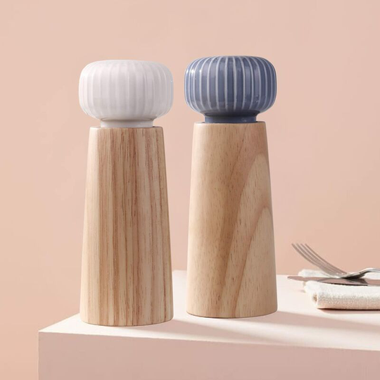 Salt and Pepper Grinder in Wood and Ceramic - Spice Mill in the Shape of a Pepper Shaker with Adjustable Grinder, 17.5cm - Devenirriche