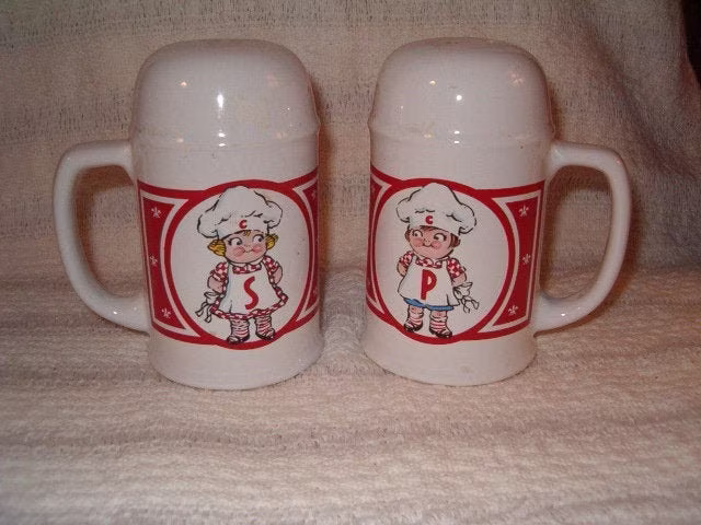 Home & Living, Kitchen, Red Kitchen Salt N Pepper Shakers, Large Size, 5