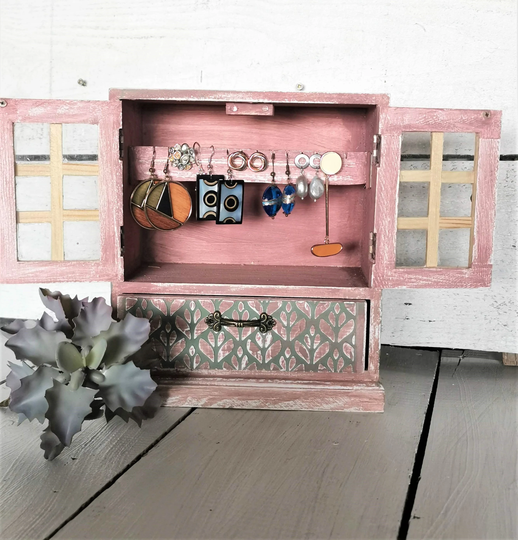 Vintage Jewellery Box, Jewelery Organizer, Mini Chest Of Drawer, Earrings Holder, Ring Apothecary Cabinet, Doll Furniture