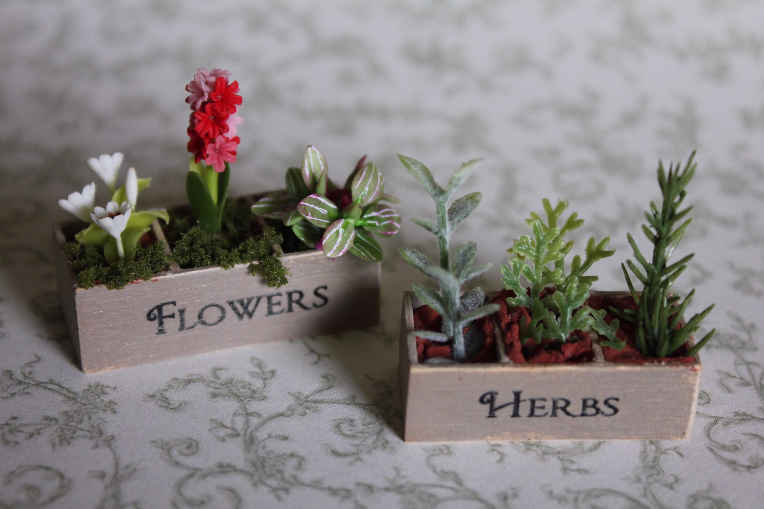Dollhouse Miniature Flowers & Herbs Wooden Boxes