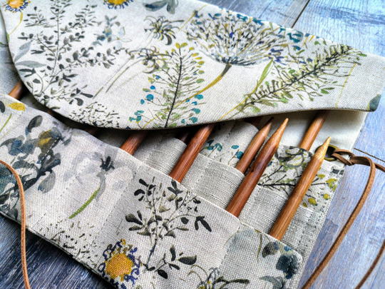 Linen Needle Case Straight Small/Medium/Large Meadow Daisy Hedgerow Knitting Crochet Needle Roll Hook Dpn Storage Organizer Handmade Gift