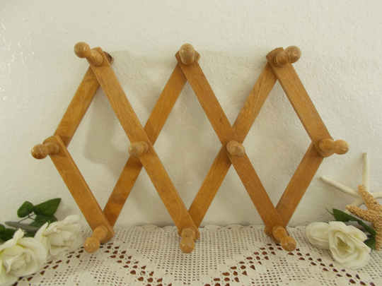 Vintage Wood Accordion Peg Rack Wooden Wall Storage Organizer Coat Jacket Coffee Mug Jewelry Towel Hanger Midcentury Farm Kitchen Home Decor