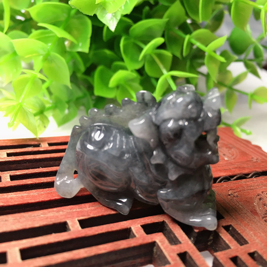 Natural Black Emerald Jade "Roaring Beast