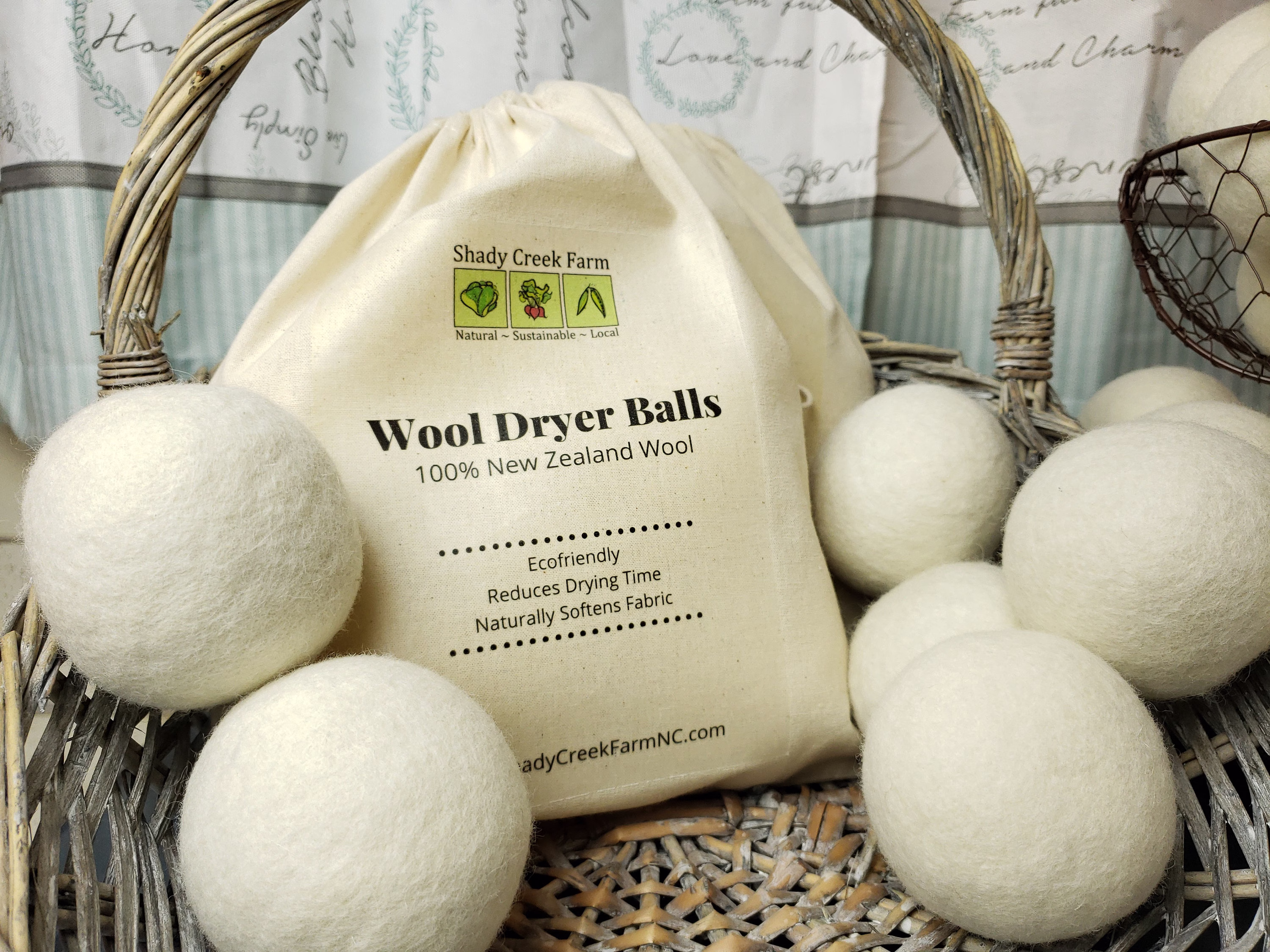 Organic Wool Dryer Balls Xl - Earth Friendly Laundry Natural Fabric Softener Alternative, Handmade Cruelty-Free Compostable