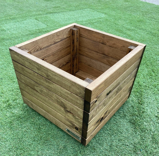 Special Offer Quality Stained Square Planter - Grade B Seconds
