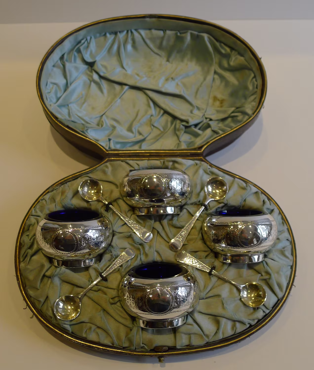 Boxed Set Antique English Sterling Silver Open Salts & Spoons - 1881
