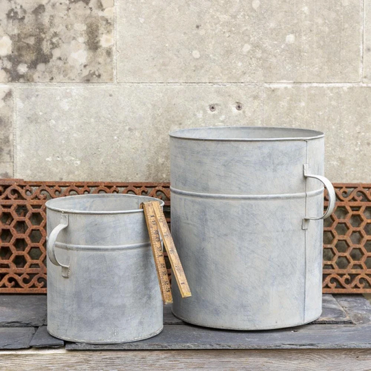 Set Of 2 Zinc Planters - Round Barrel Planter Dolly Tub Rustic Grey Metal Plant Pot With Handles Tubs