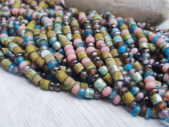 6/0 Aged Wonderland Tube Picasso Seed Bead Mix | 4mm Beads Full Strand