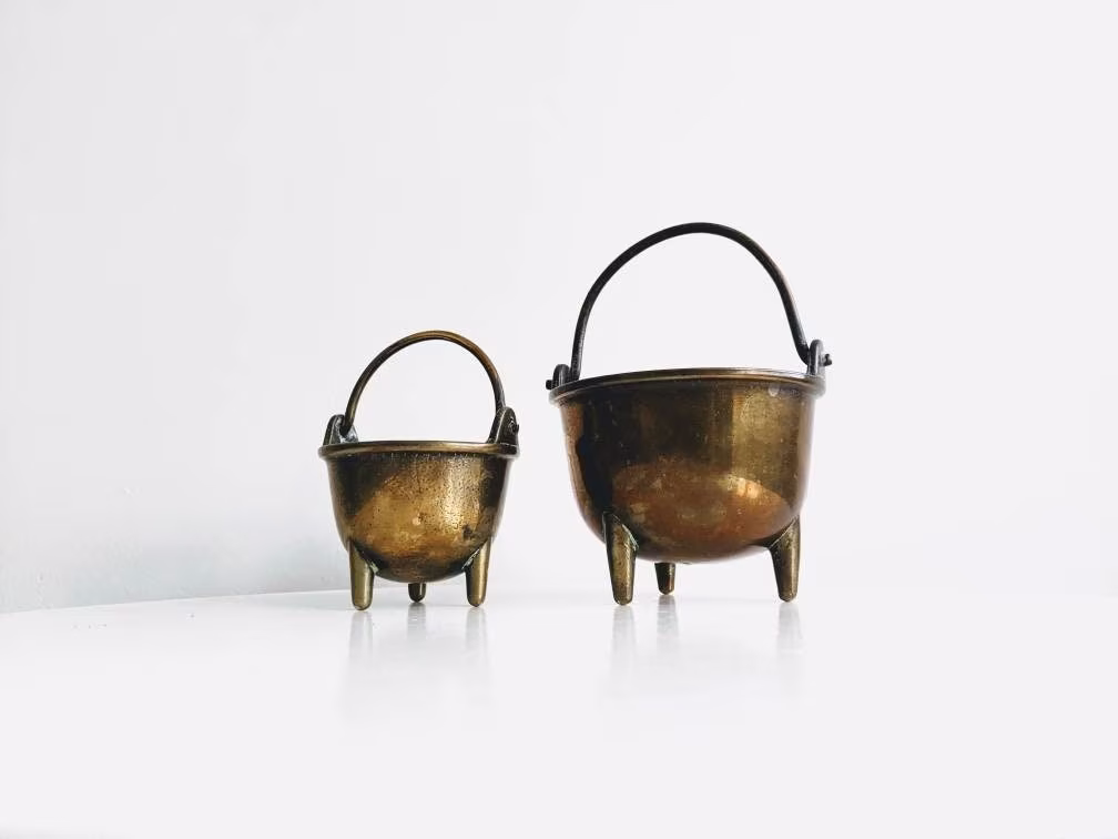 Mini Vintage Solid Brass Footed Plant Pots With Handles/Cauldron Style