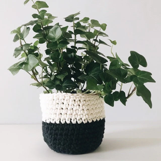 Small Colorblock Planter Basket || The Cotton Collection 4.5