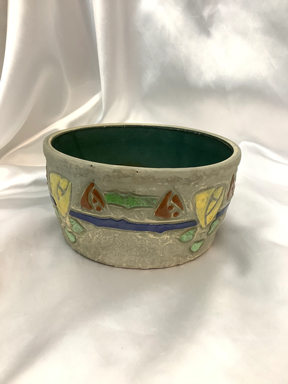 Roseville Mostique Gray Tulip High Bowl 7
