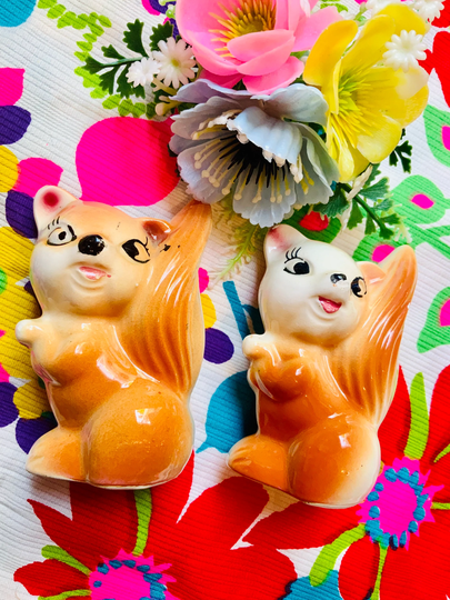 Sale Vintage Squirrel Salt & Pepper Shakers
