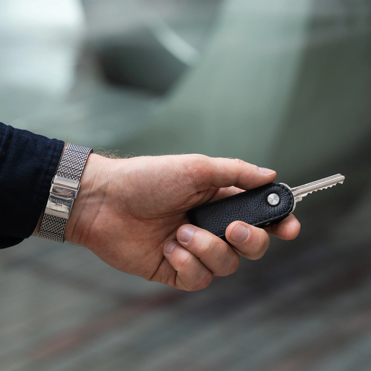 Minimalist Leather Key Organizer - Free Multitool Compact Holder Modern Keychain Edc Pocket