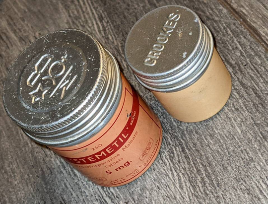 Vintage Prochlorperazine May & Baker Tablet Pot, Pill Canister, Antique Medicine Prop Item, 1920S Tin Pill, Bottles, Bottle