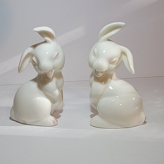 Lefton Bunny Salt & Pepper Shakers