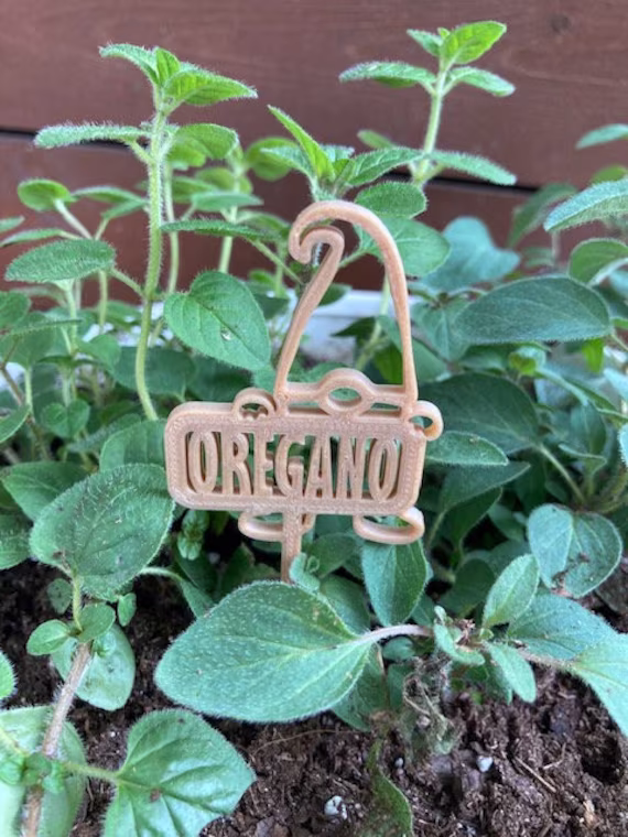 Customizable Wood Colored Gnome Plant Labels, 3D Printed Herb Signs, Cute Garden Accessories, Sneaky