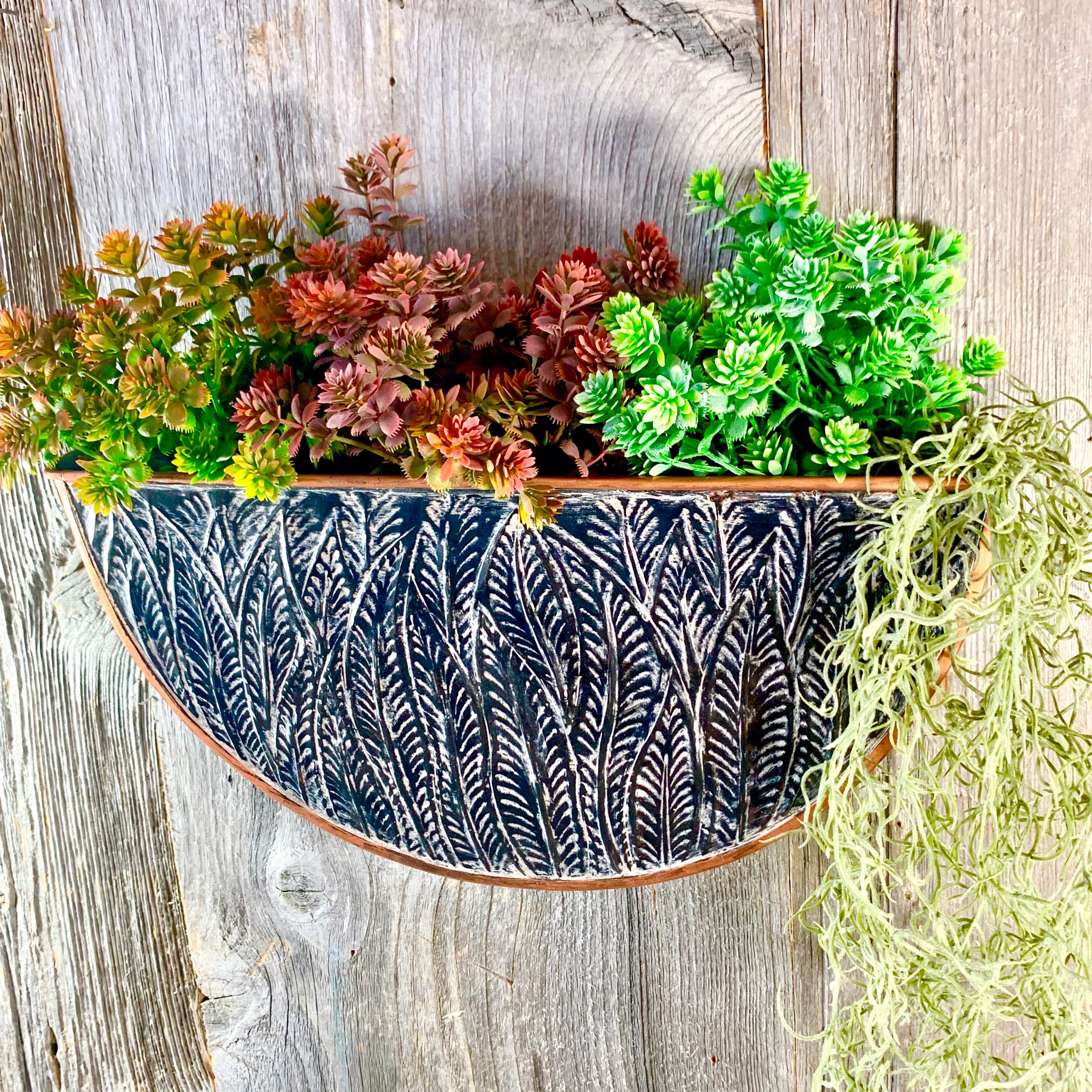 Semi Circle Leaf Pattern Wall Planter - Ltzaf108