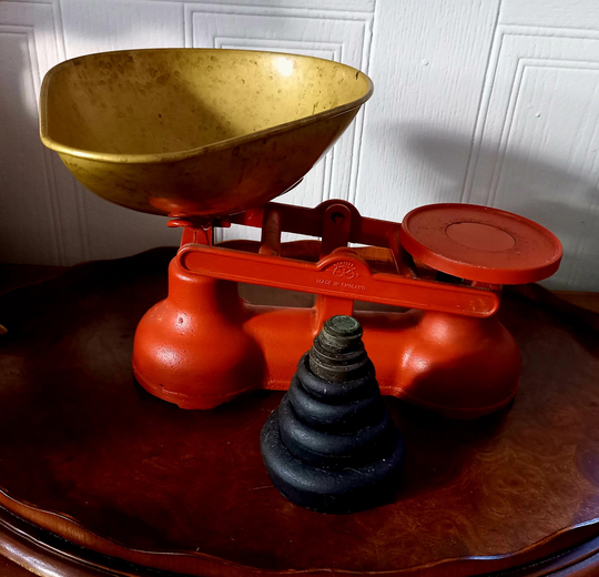 Vintage Red Iron Mid Century English Salter Balance Scales Imperial Measures