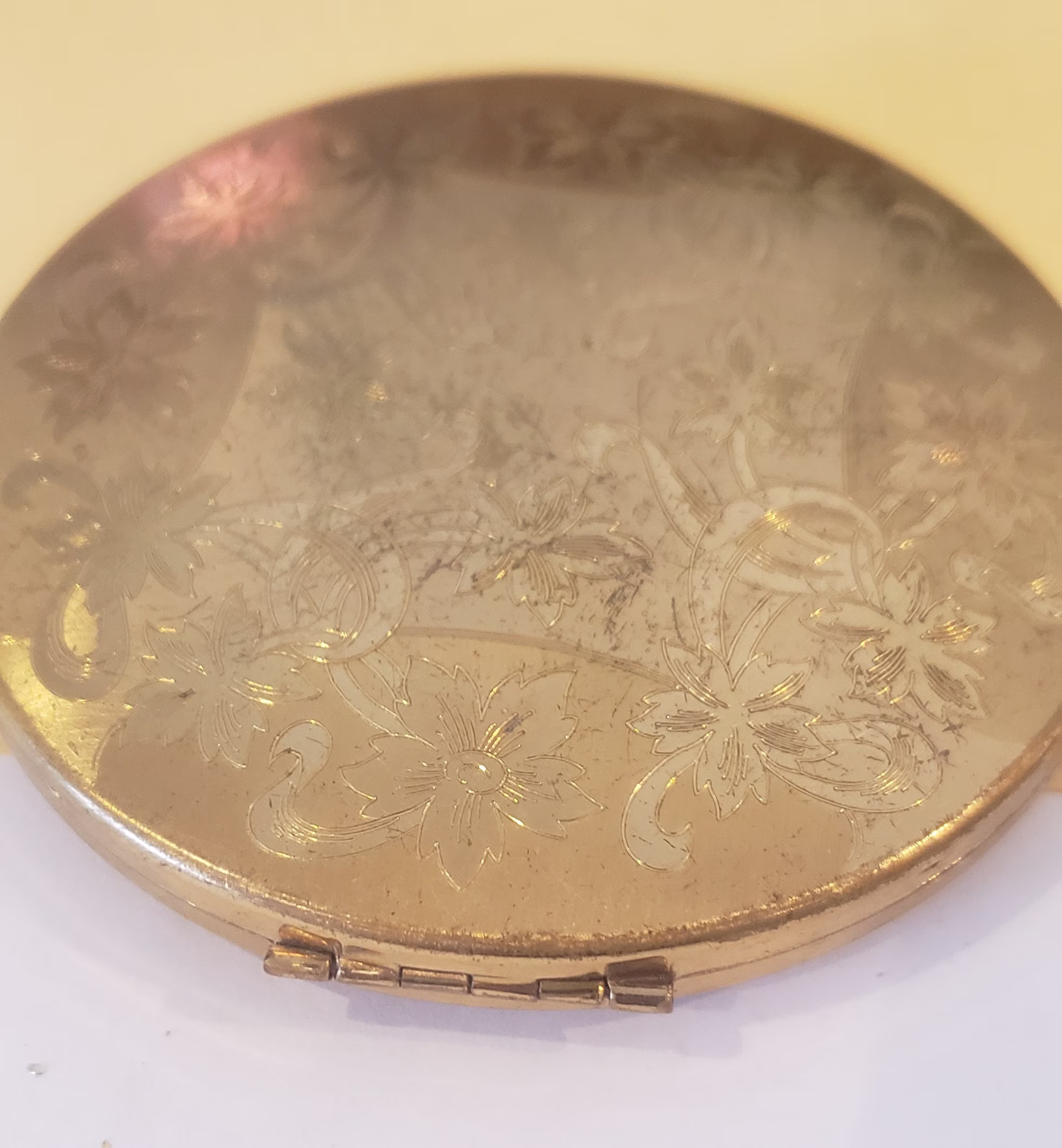 Vintage, Elgin America, Powder Compant, Gold Tone