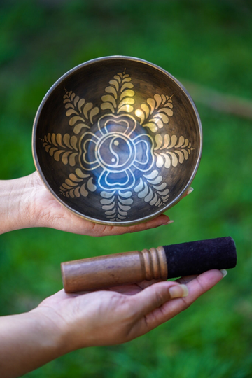 Seasonal Sale -Tibetan Singing Bowl With Yin Yang Symbol - Best To Remove Negative Emotions & Be Positive | Tibetan Meditation Bowls