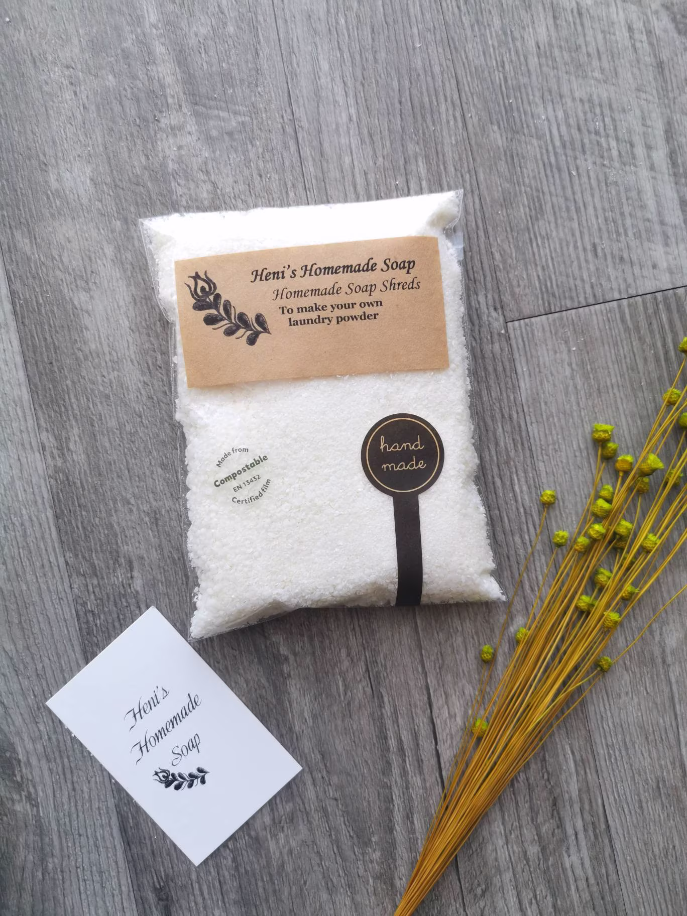 Laundry Soap Flakes For Laundry Powder, Vegan All Natural, 100% Coconut Oil Soap, Shredded Cold Processed Eco Friendly, Biodegradable