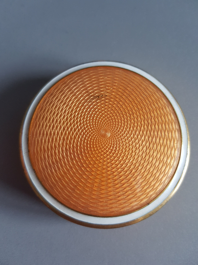 167E Unusual Art Deco Orange Guilloche Enamel Brass? Round Vanity Snuff Box/Powder Tin