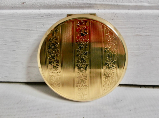 Vintage Mcm Round Gold Metal Cream Powder Compact With Mirror