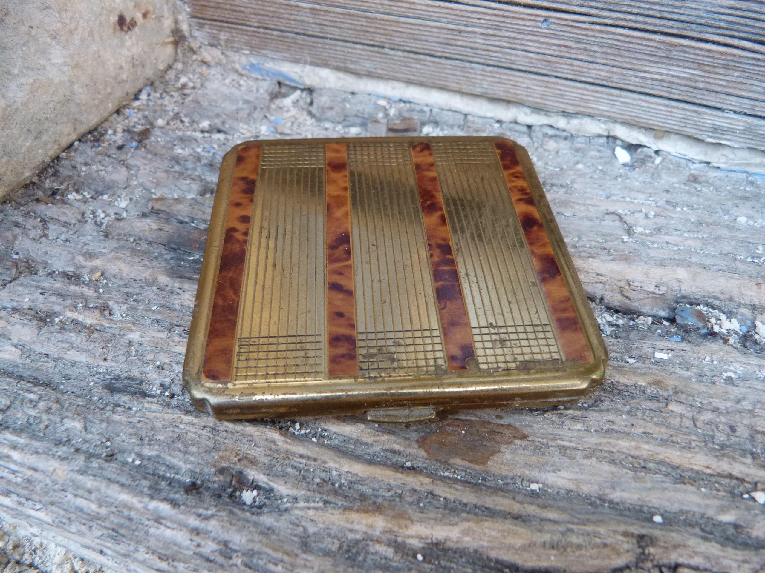 Vintage Antique Art Deco French 1920/1930 Compact Powder