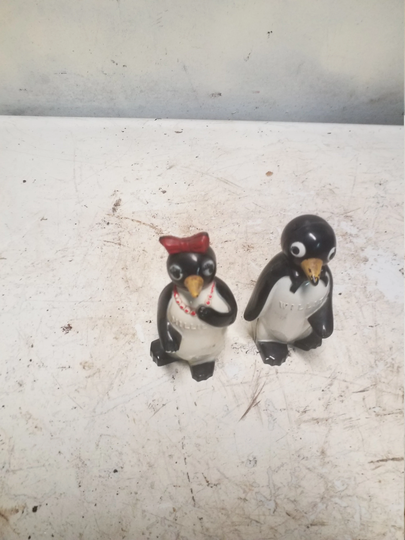 Willie & Millie Salt Pepper Shakers