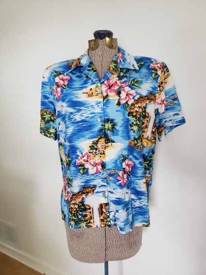 Vintage Impressions Hawaiian Shirt Retro 1980's 1990's Tropical Beach Vacation Summer Pattern Clothing Tiki Bar Luau Party Hula Dancer