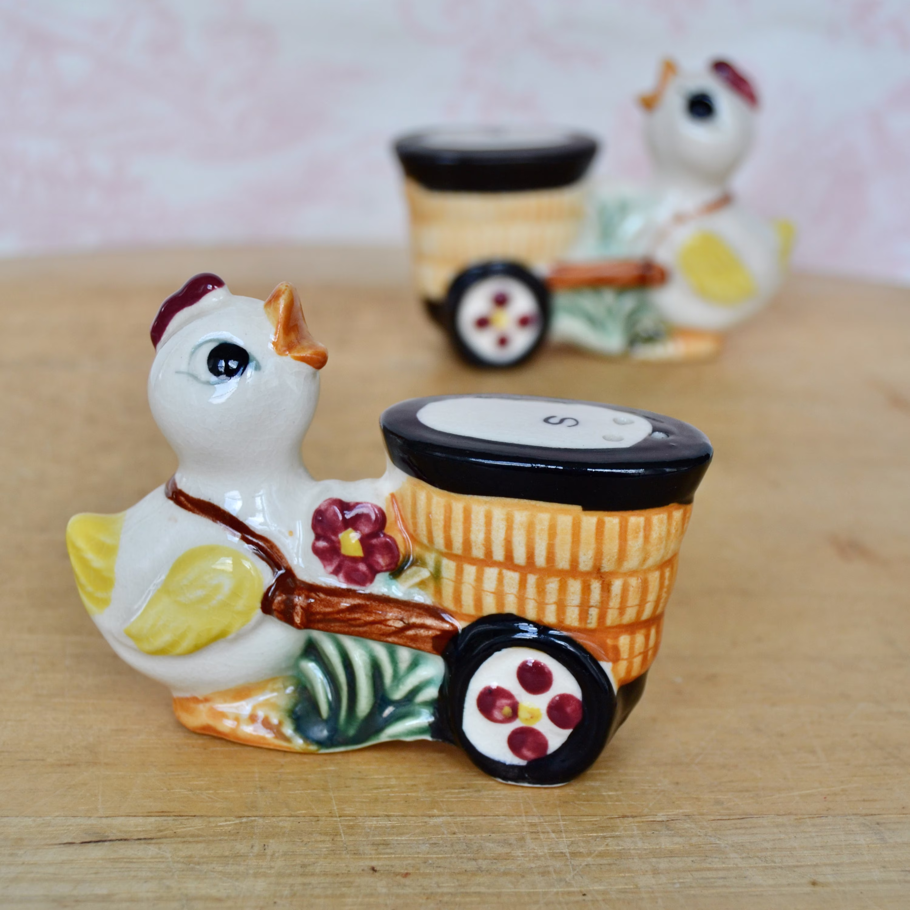 Vintage Chicks Pushing Carts Salt & Pepper Shakers Made in Japan