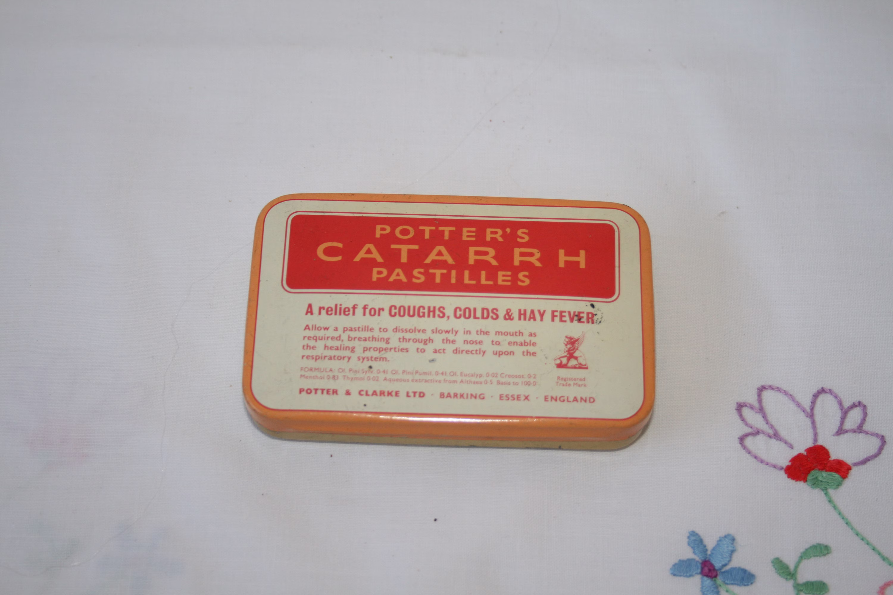 Vintage Potter's Catarrh Pastilles Tin, Sore Throat Tablets, Storage Container, First Aid | T1