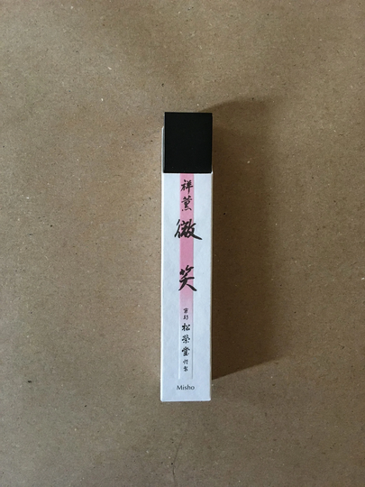 Misho | Gentle Smile | Premium Agarwood Incense By Shoyeido Japanese Sticks