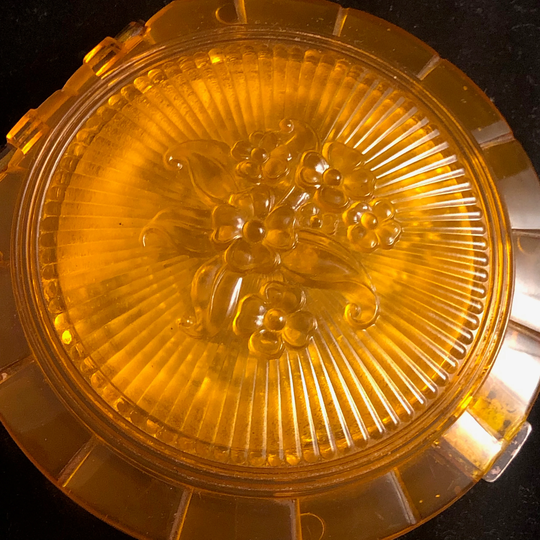 1940S Plastic Amber Powder Compact, Floral Sunburst Moulded Lid, Sterling Silver Catch, Mesh & Puff, Book Listed, Possibly Ton-Ton
