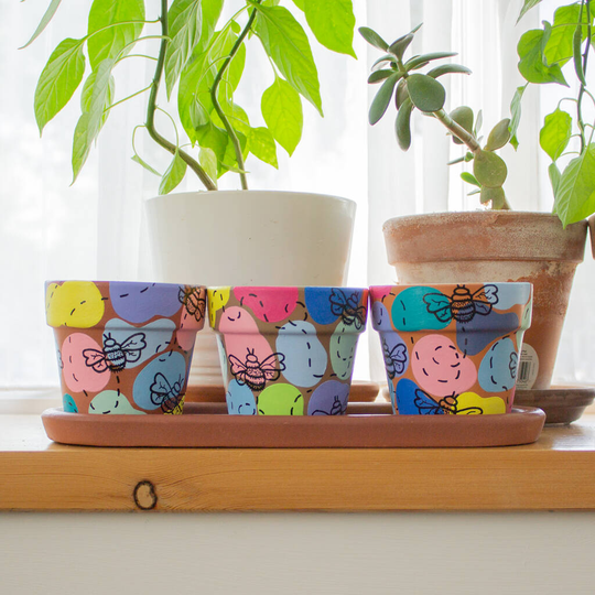 Bumble Bee Hand Painted Trio Set With Drainage Tray