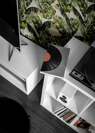 Dark Leaf | Removable Wallpaper Peel & Stick #40Fc