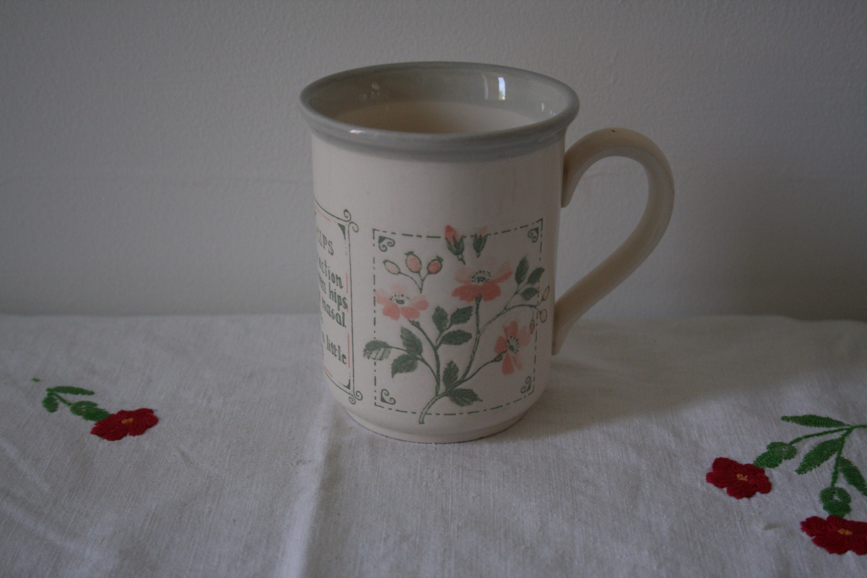 Biltons Pottery Coloroll Flower/Herb Mug, Made in England