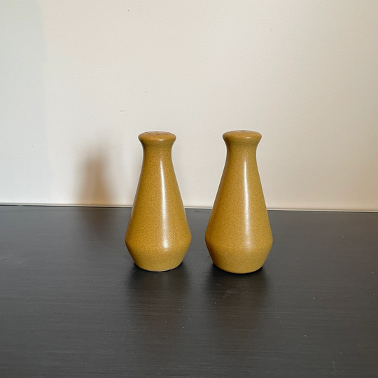 Vintage Pottery Salt & Pepper Pots