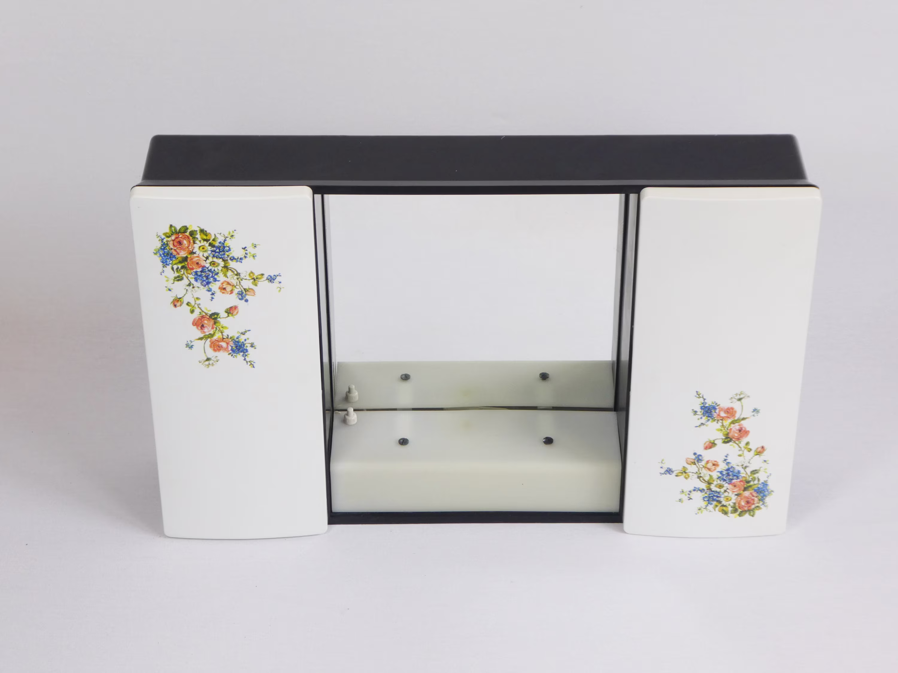 Vintage White Floral Bathroom Cabinet, Italian Mirror Apothecary Plastic Press From The 60's, Space Age