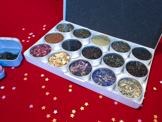 Tea Gift Box - Set Of 15. Herbal & Brewing Kit Dad Mum Custom Tea Blends Black Tea, Lover. Jasmine Rose Dried Flowers Sample