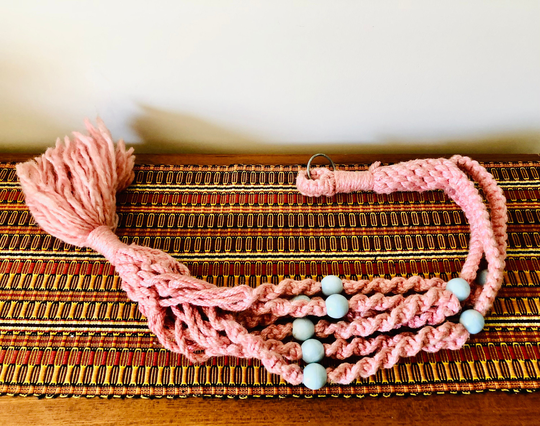 Vintage Dusty Pink Wool Macramé Plant Hanger Bohemian Decor Boho Macrame Holder
