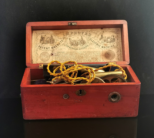 Antique Electric Shock Machine, Medical Antiques