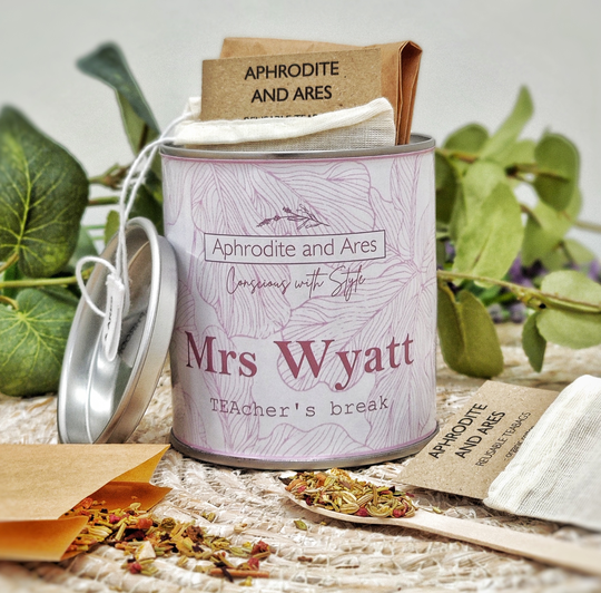 'Teacher's Break' Personalised Botanical Tea Gift Set