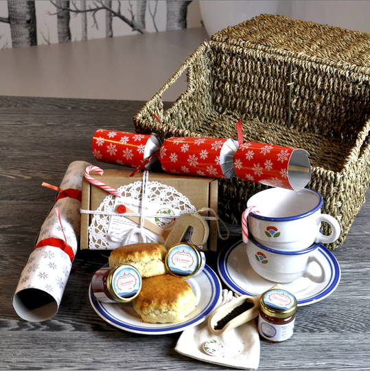 Christmas Cream Tea Hamper With China Set