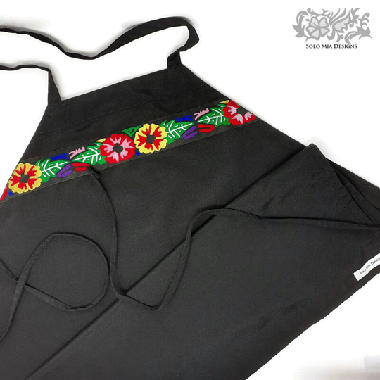 Black Apron With Hibiscus Mola Jacquard Ribbon