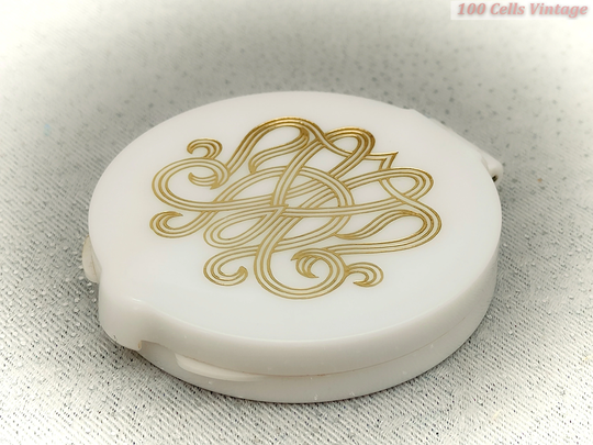 Estee Lauder Youth Dew-Unused Full Vintage Plastic Powder Compact -7cm